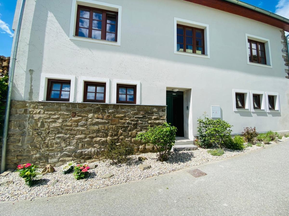Apartmány V uličce Frymburk Exterior foto